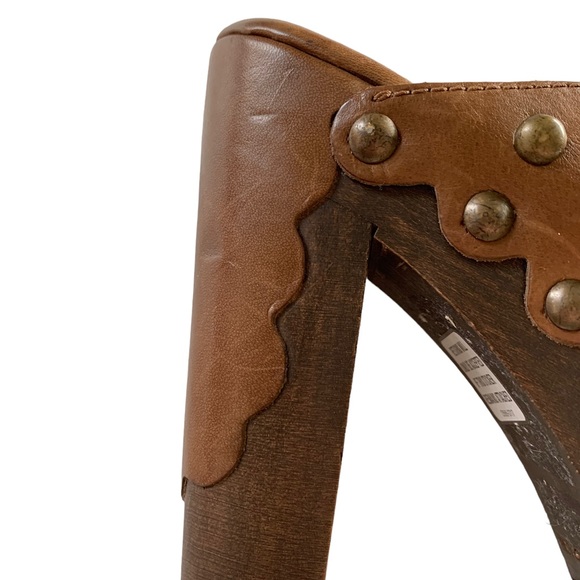 Stuart Weizmann Brown Leather Platform Studded Clogs . - Picture 10 of 12
